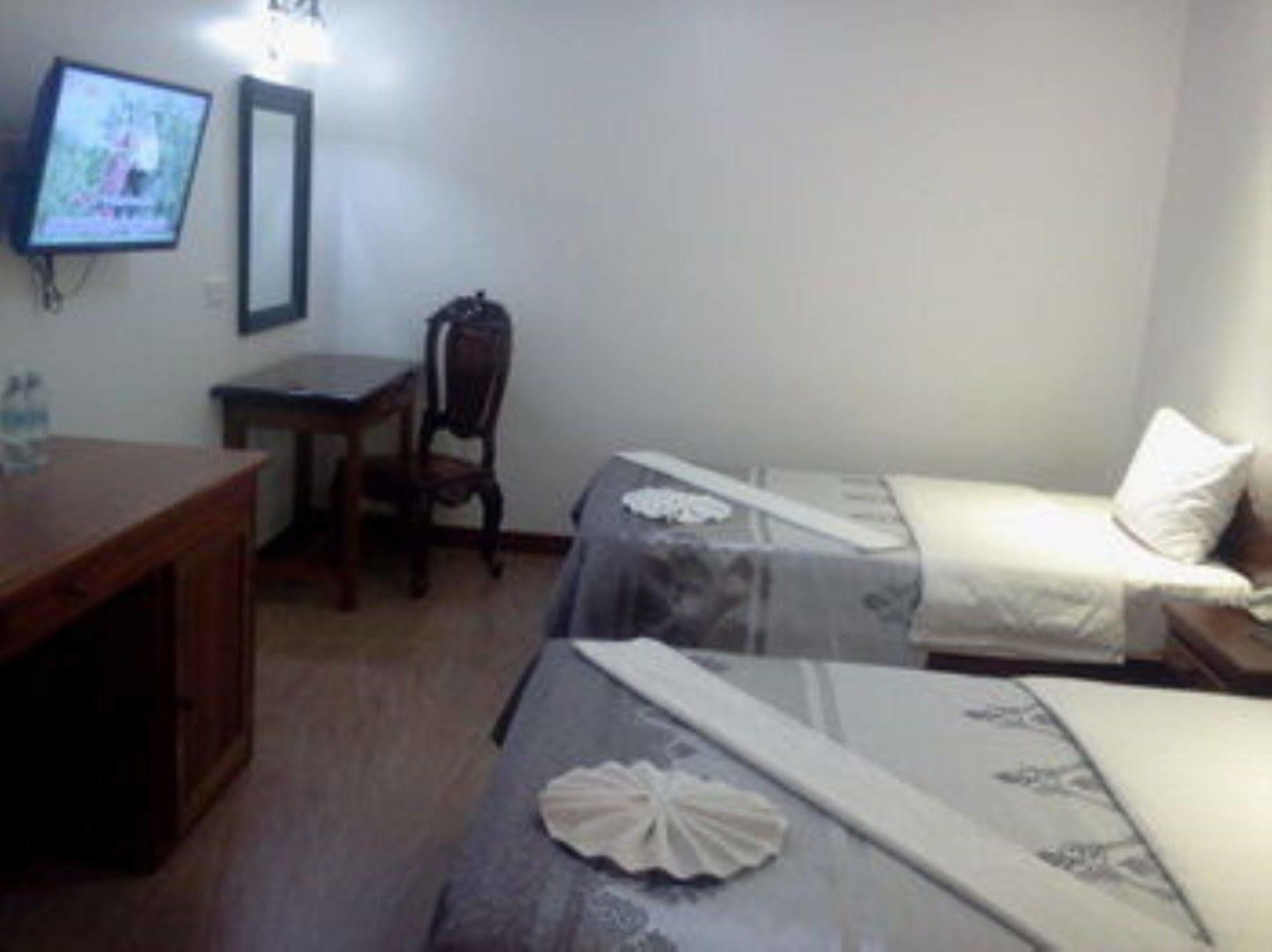 Han Kong Hotel And Restaurant Σιέμ Ρέαπ Εξωτερικό φωτογραφία